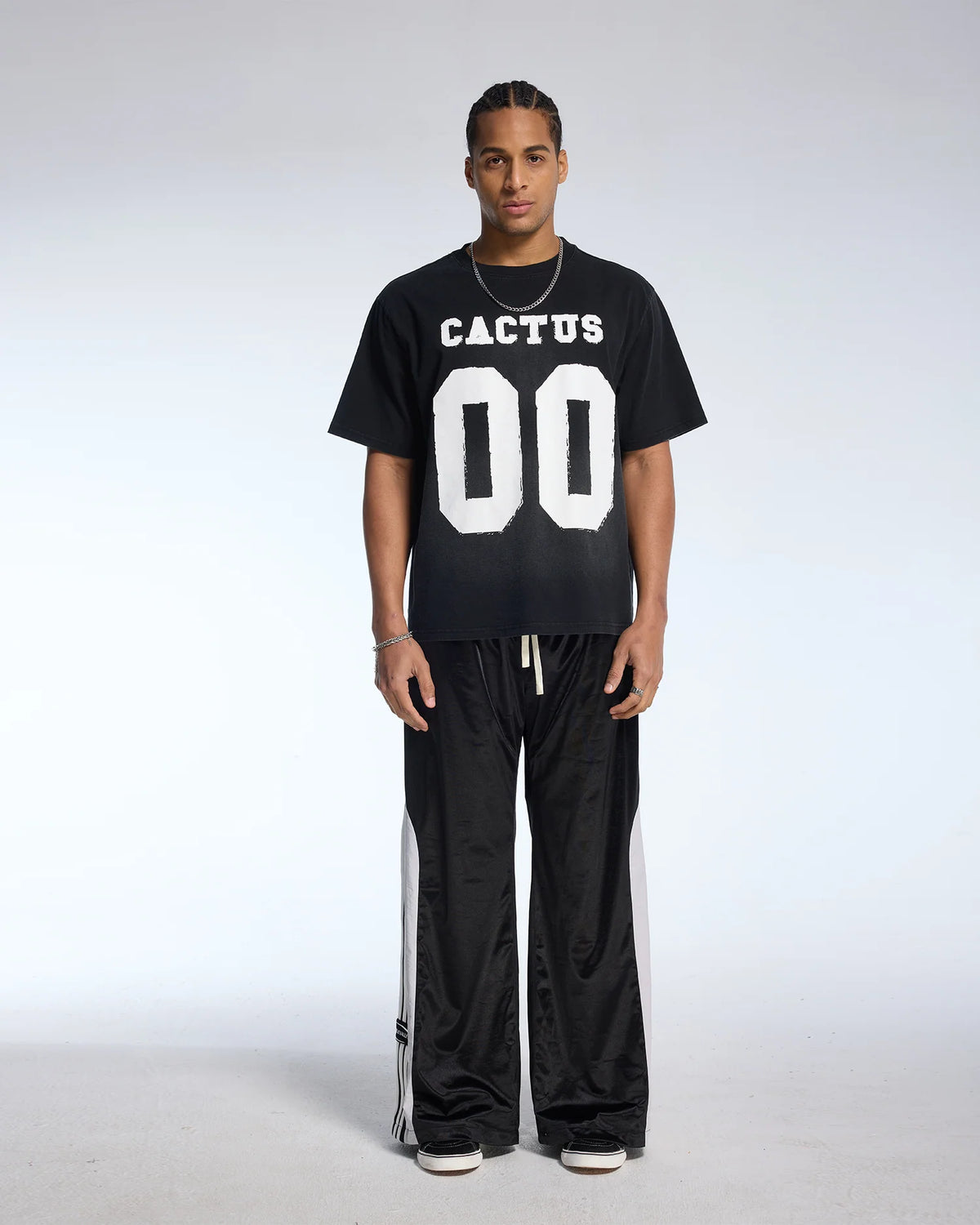 00 TEE - VINTAGE BLACK